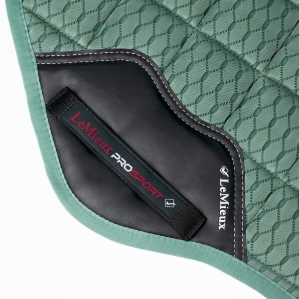 Carbon Mesh Air Close Contact Square Sage - Image 2